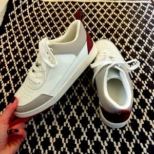 Never worn leather sneaker